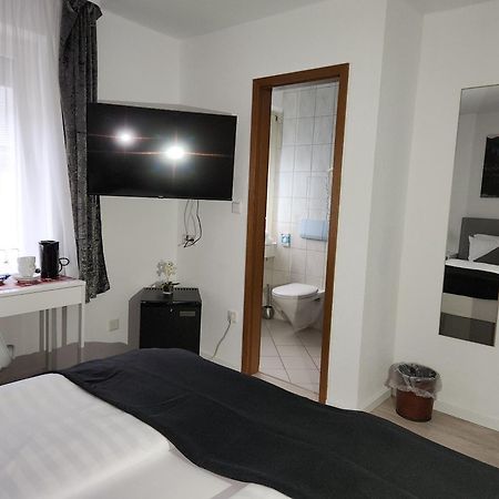 Hotel Schiff Раштатт Экстерьер фото