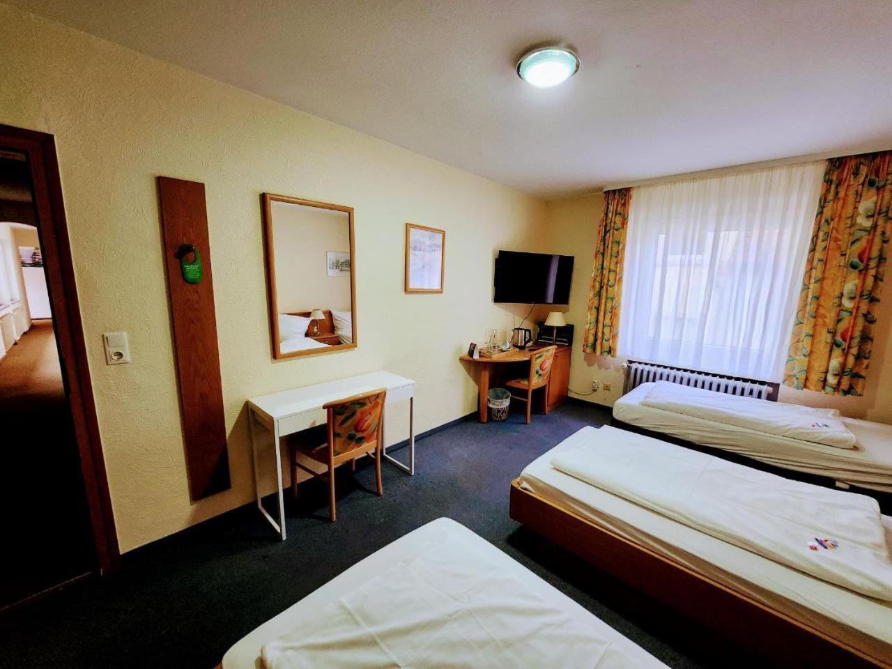 Hotel Schiff Раштатт Номер фото